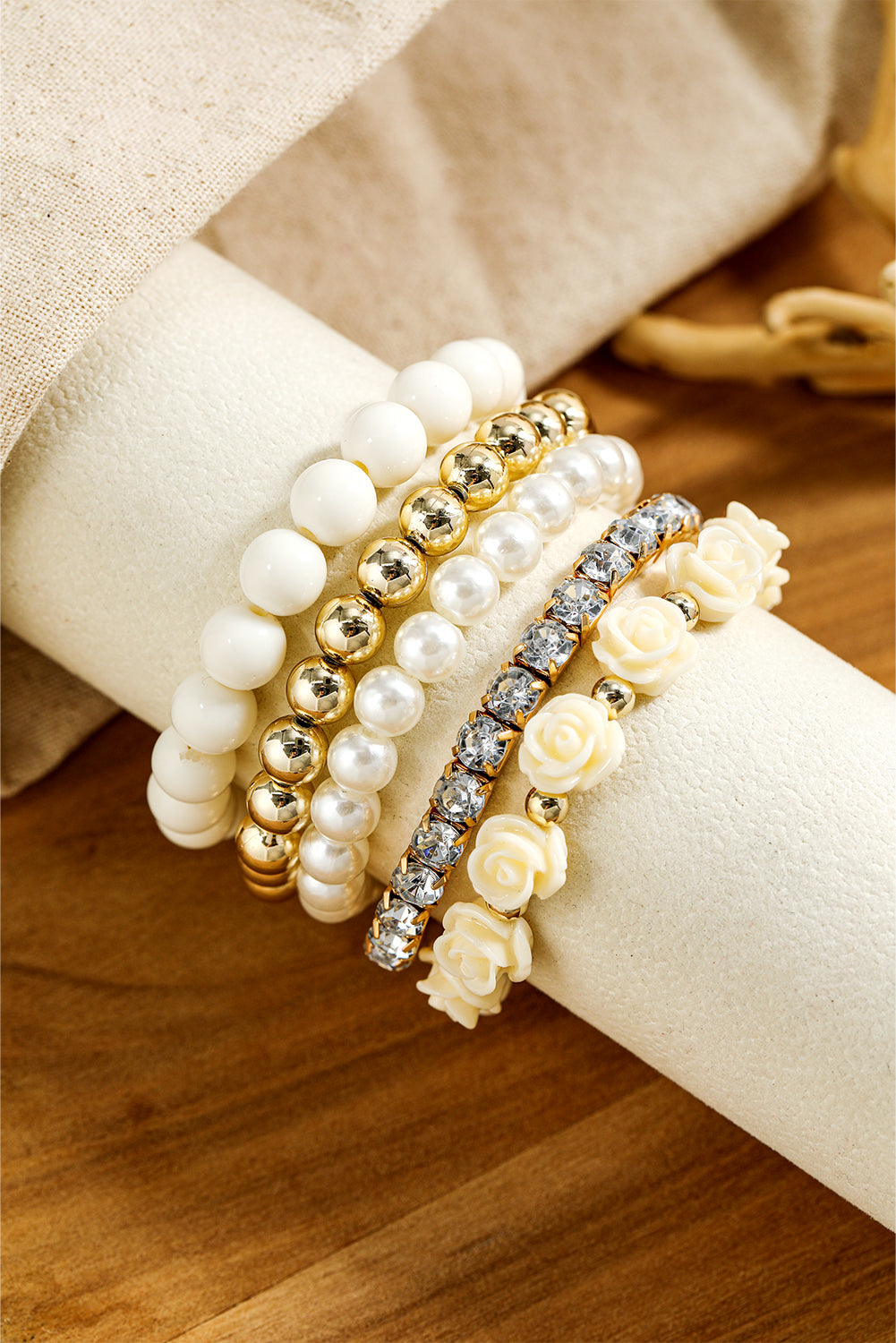 White 5pcs Bohemian Flower Beads Bracelet