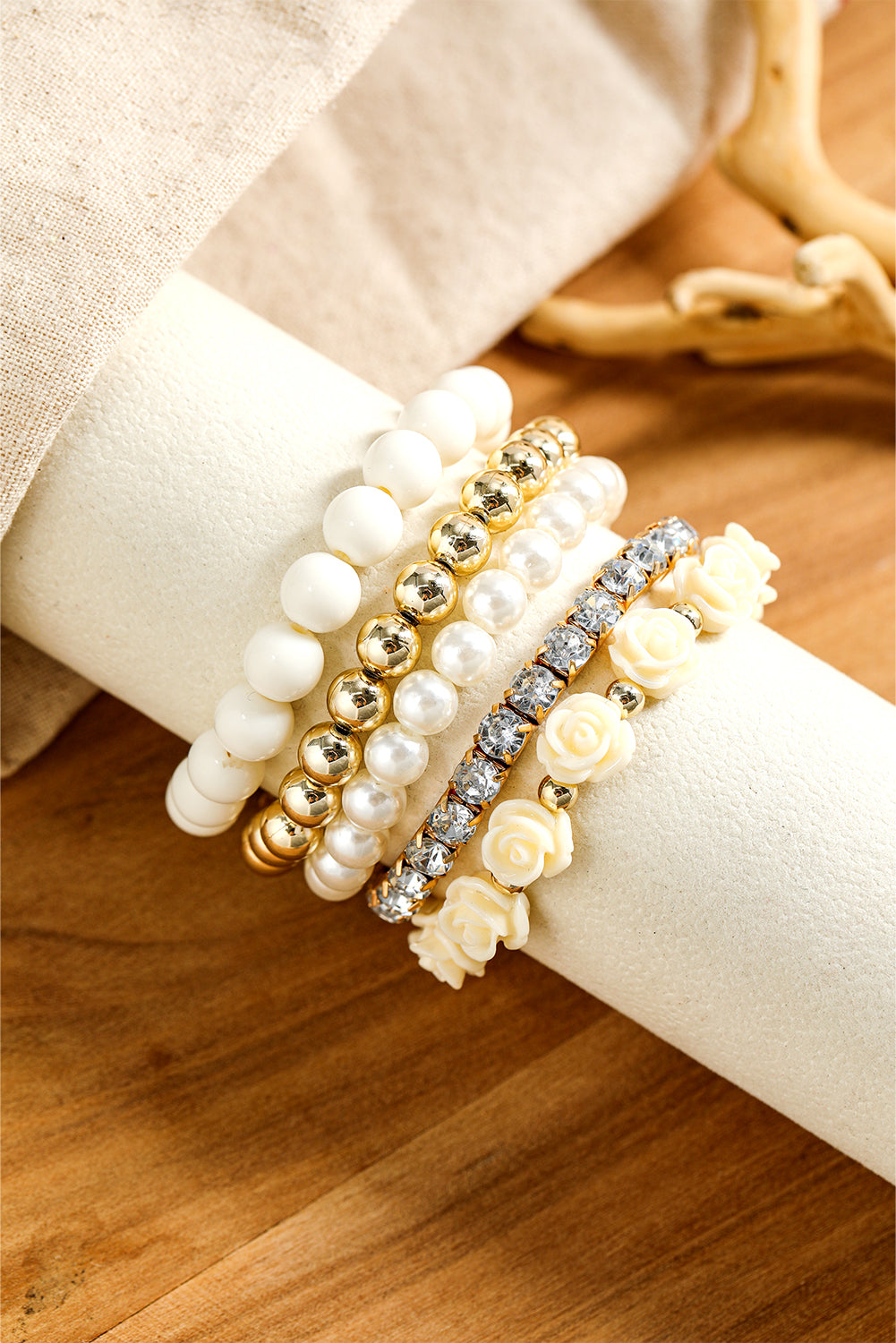 White 5pcs Bohemian Flower Beads Bracelet